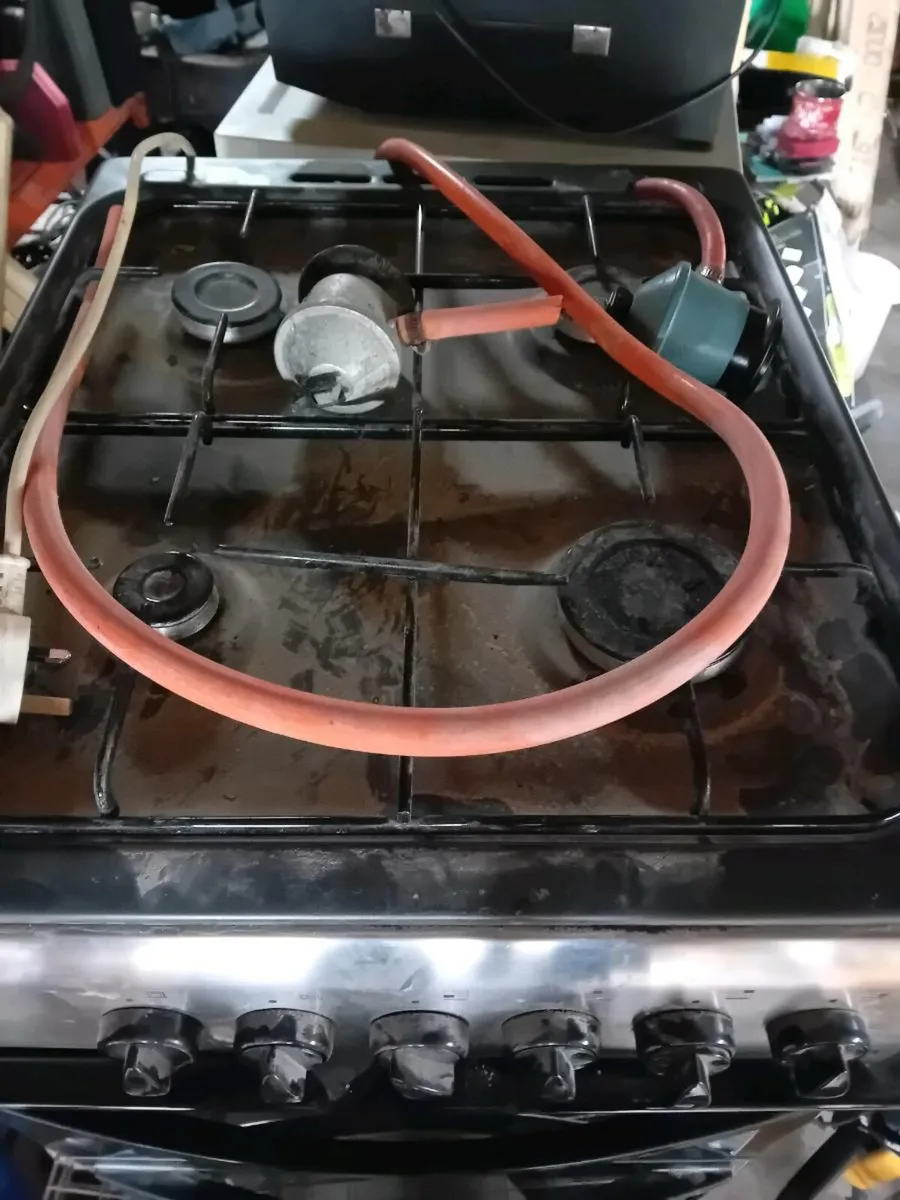 Gas Cooker - Image 3