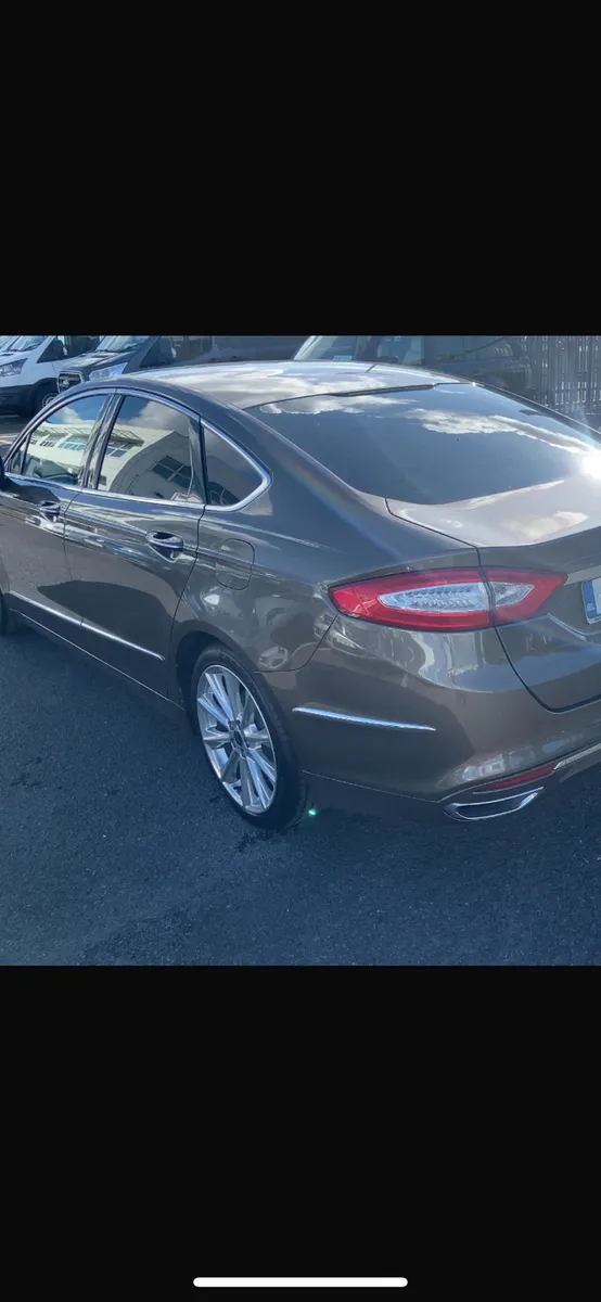 FORD MONDEO 20.TDCI VIGNALE ! - Image 2