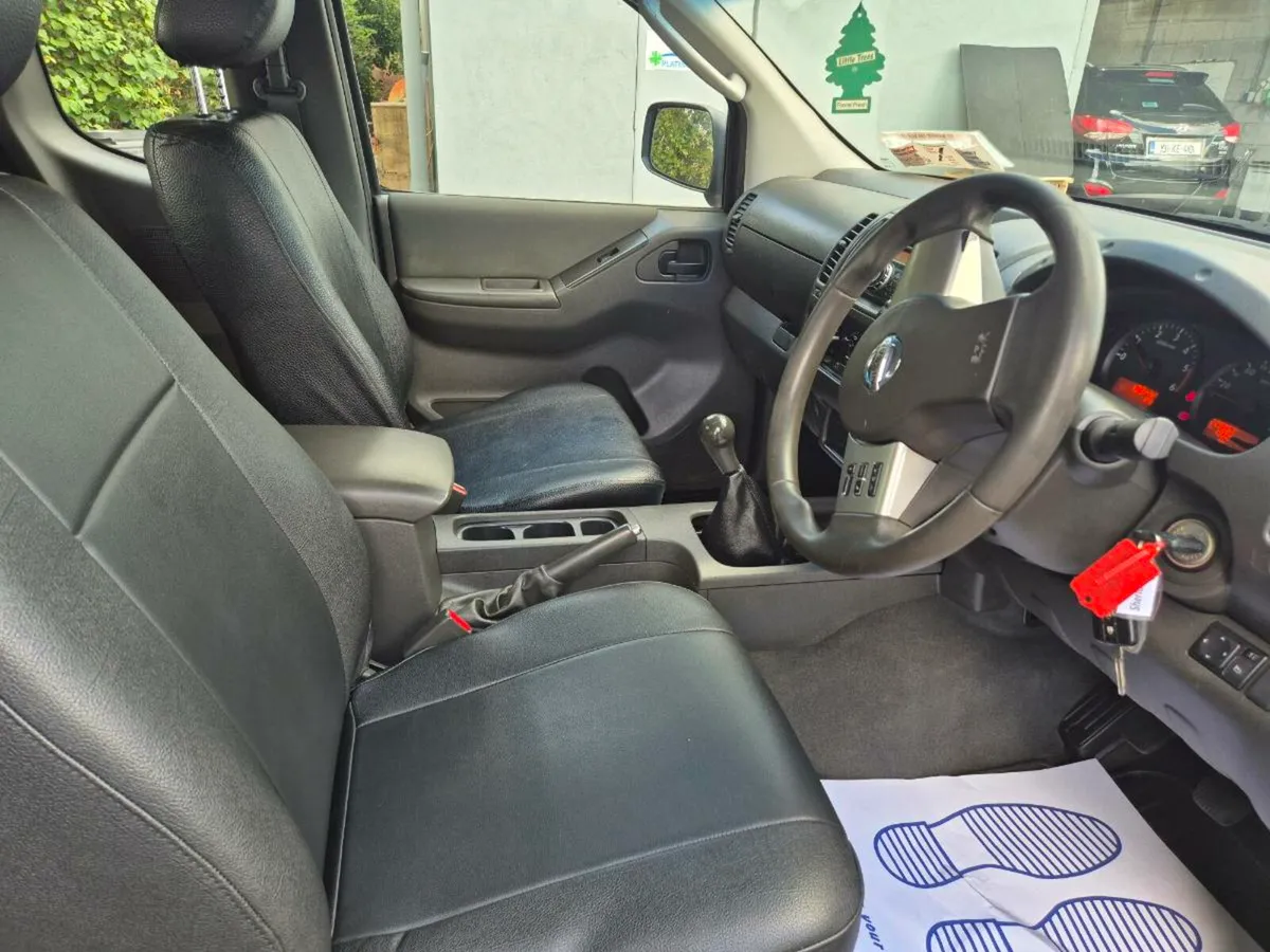 Nissan Navara - Image 4