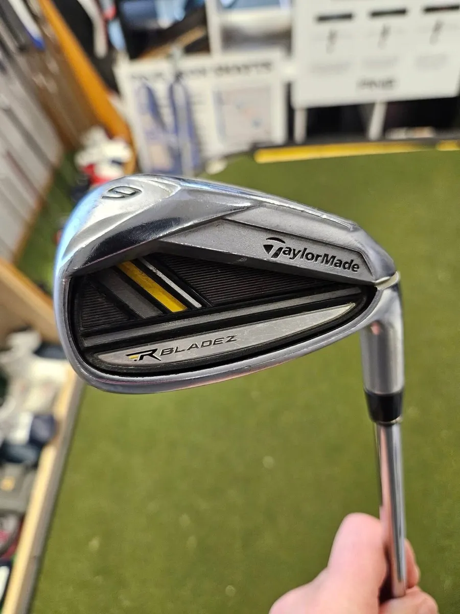 Taylormade Rbladez Irons - Image 1