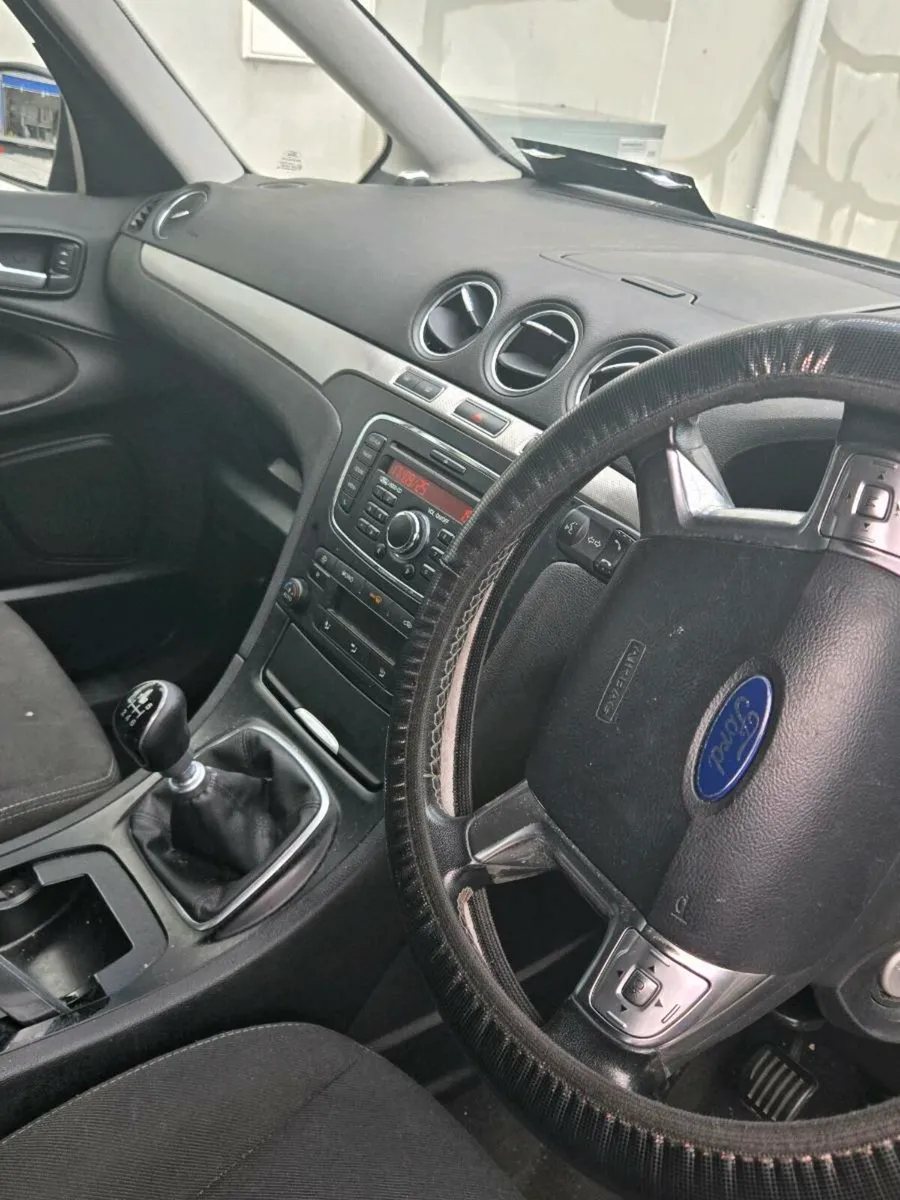 142 Ford Galaxy 2.0 - Image 4