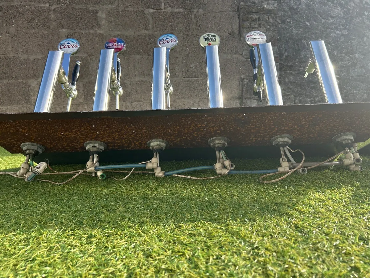 2 2x5-way Beer tap system with trays and ice sink - Image 2
