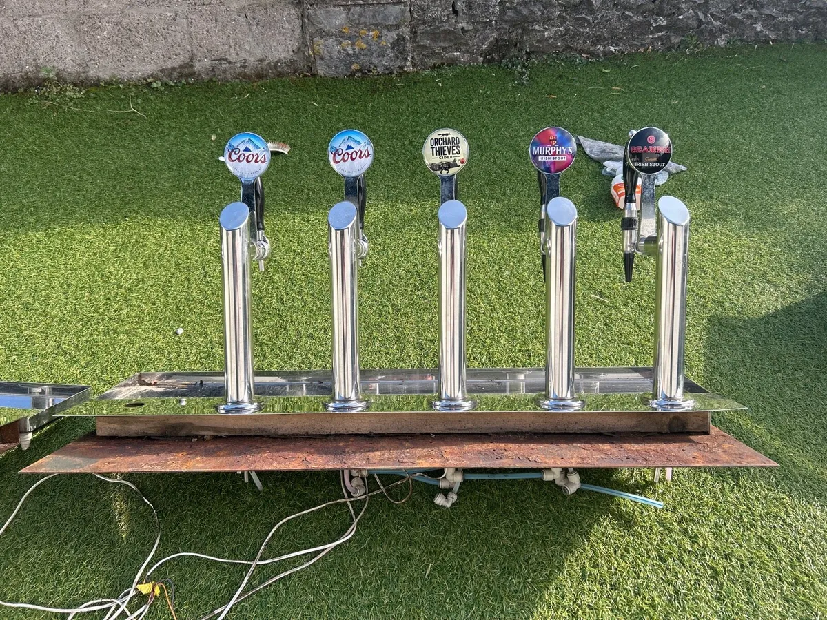 2 2x5-way Beer tap system with trays and ice sink - Image 3