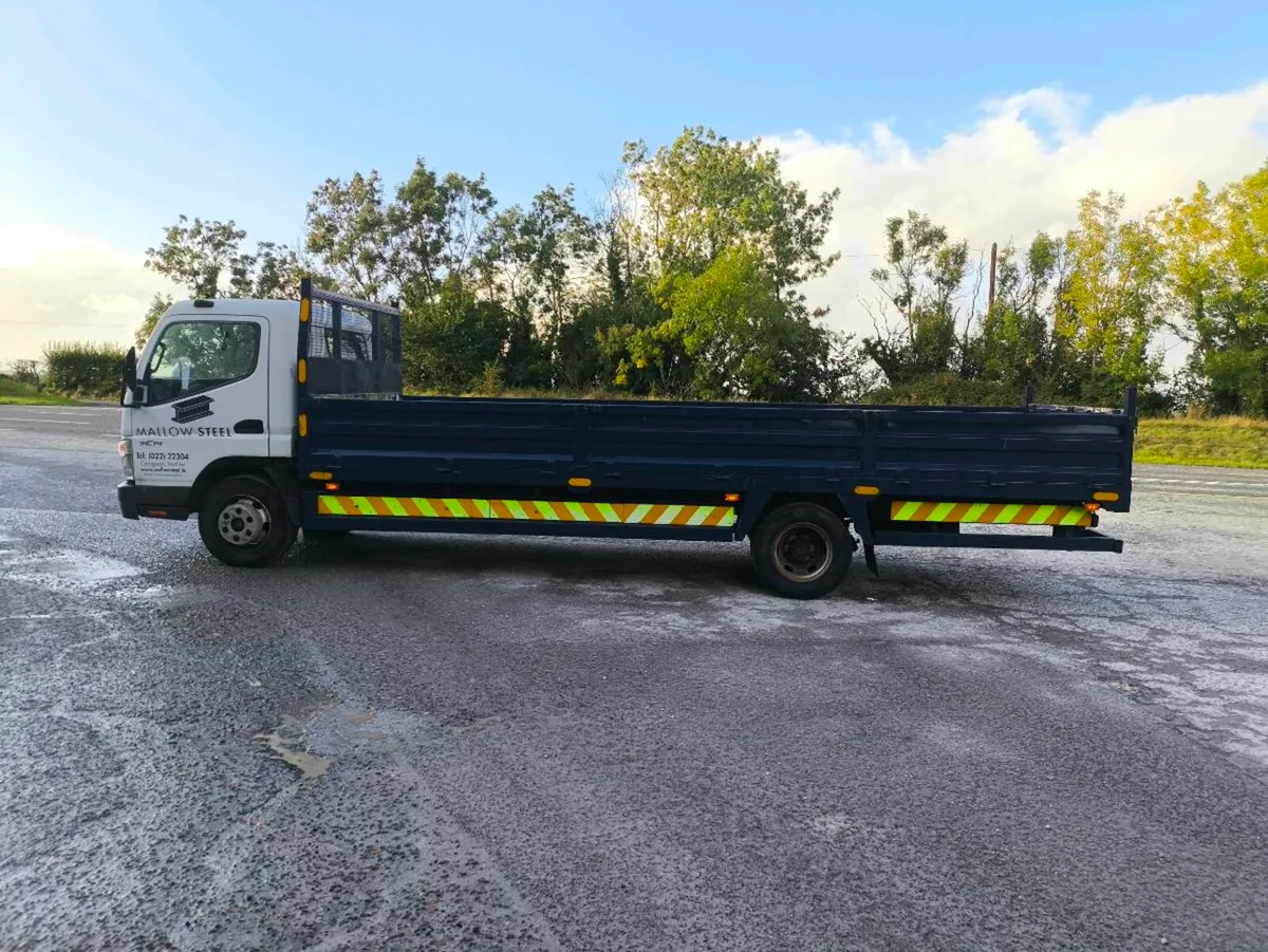 Mitsubishi Canter Dropside - Image 2