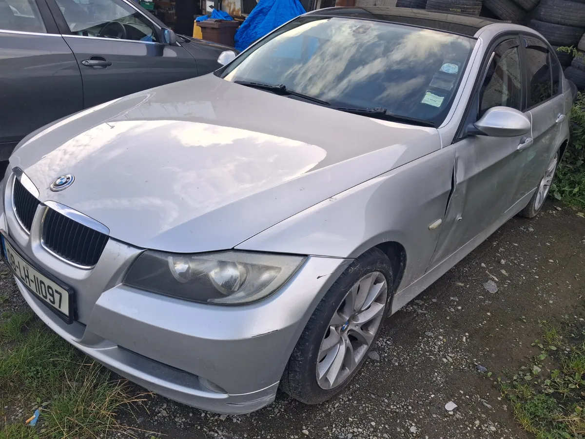 2008 BMW E90 parts - Image 1