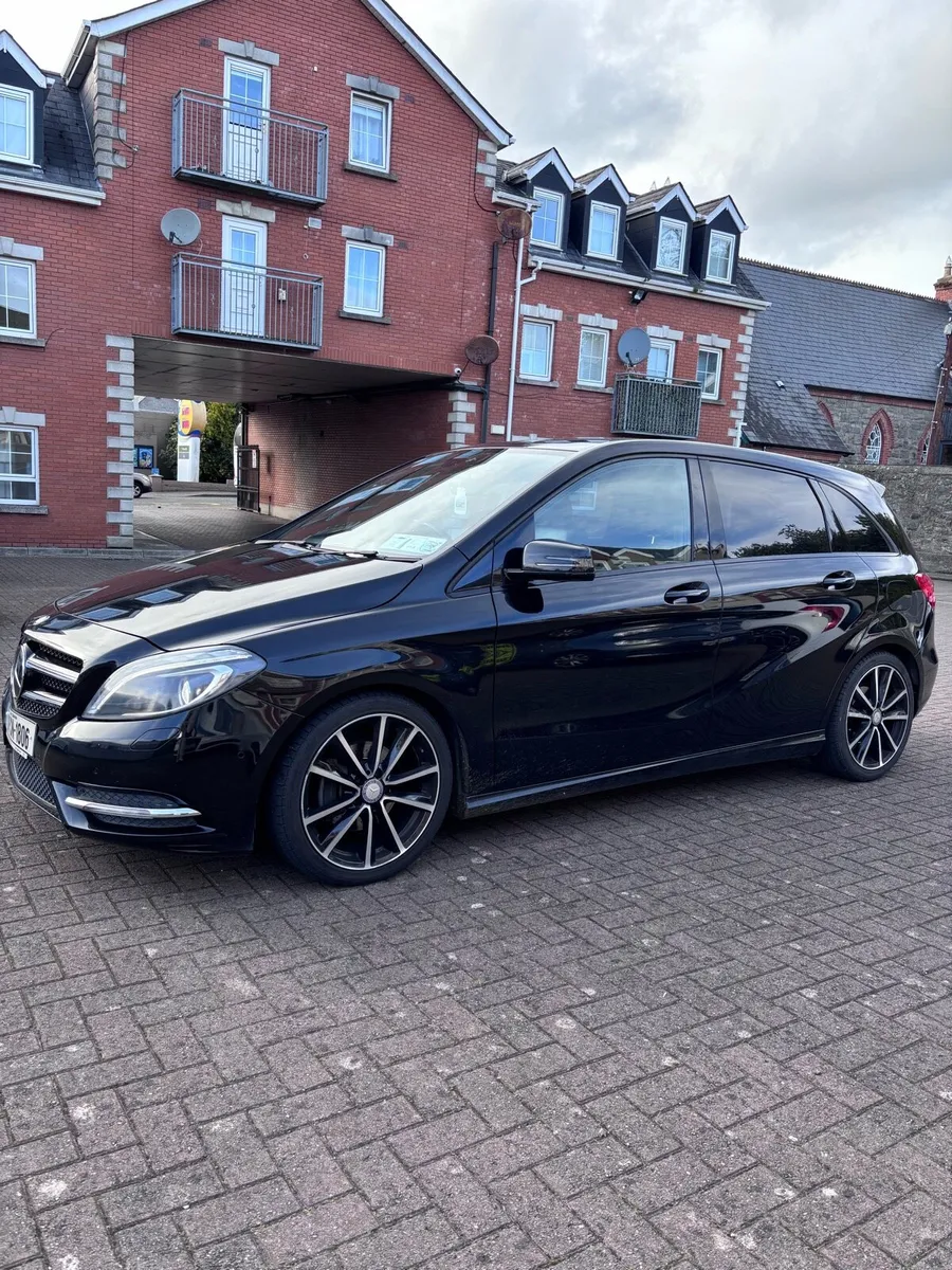 2013 Mercedes B180/Sport Pack/Automatic B180 - Image 1