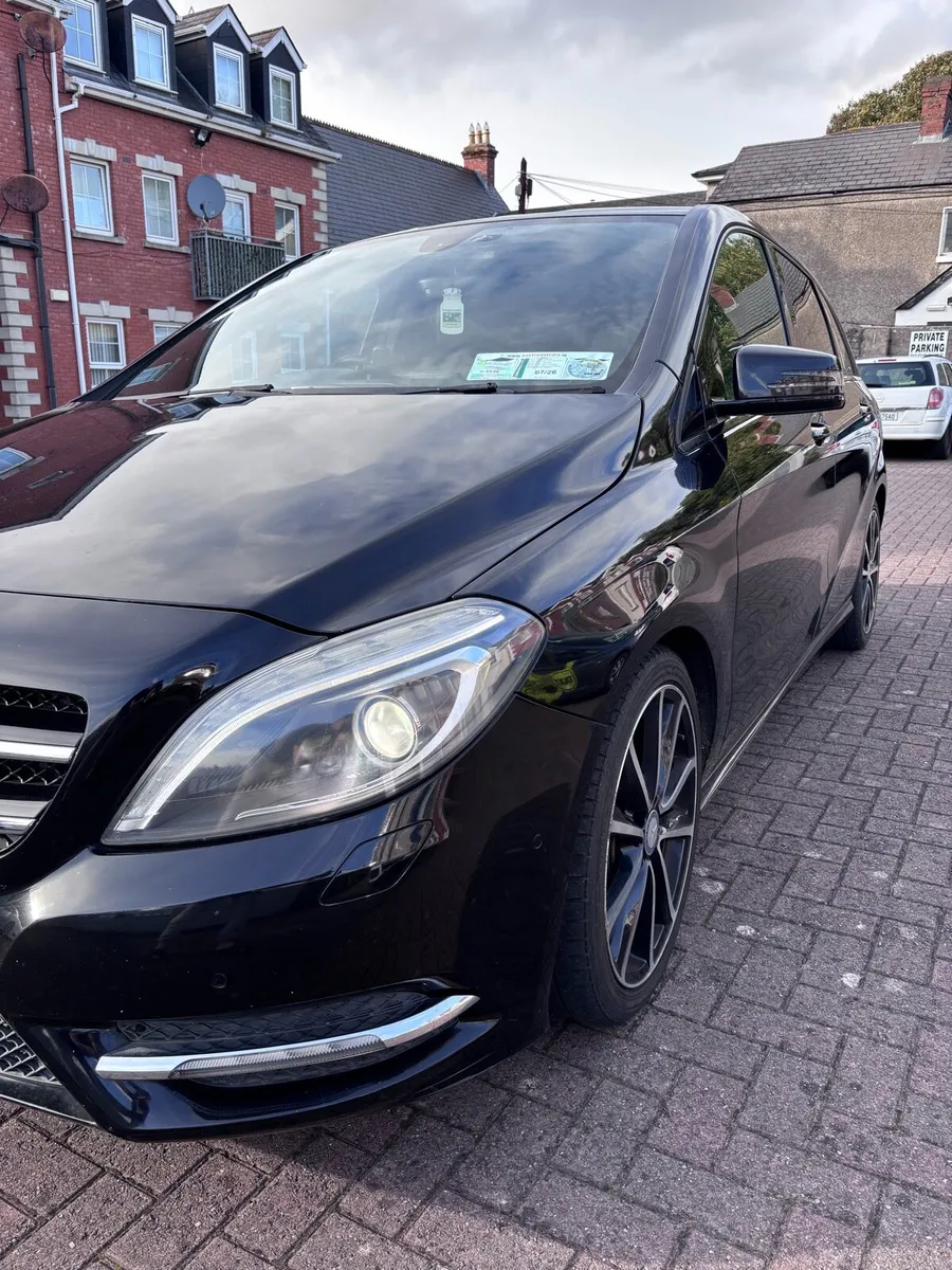 2013 Mercedes B180 Automatic High Spec. - Image 2