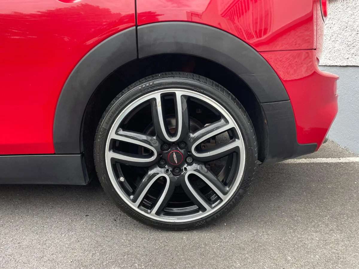 2.0 SD AUTO JCW - HEATED SEATS - TWIN SUNROOF - - Image 2
