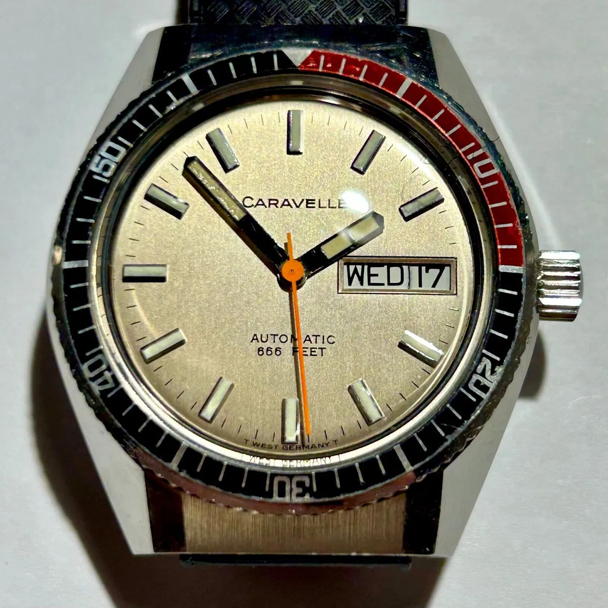 Caravelle Bulova 666 Devil Diver Vintage Watch - Image 4