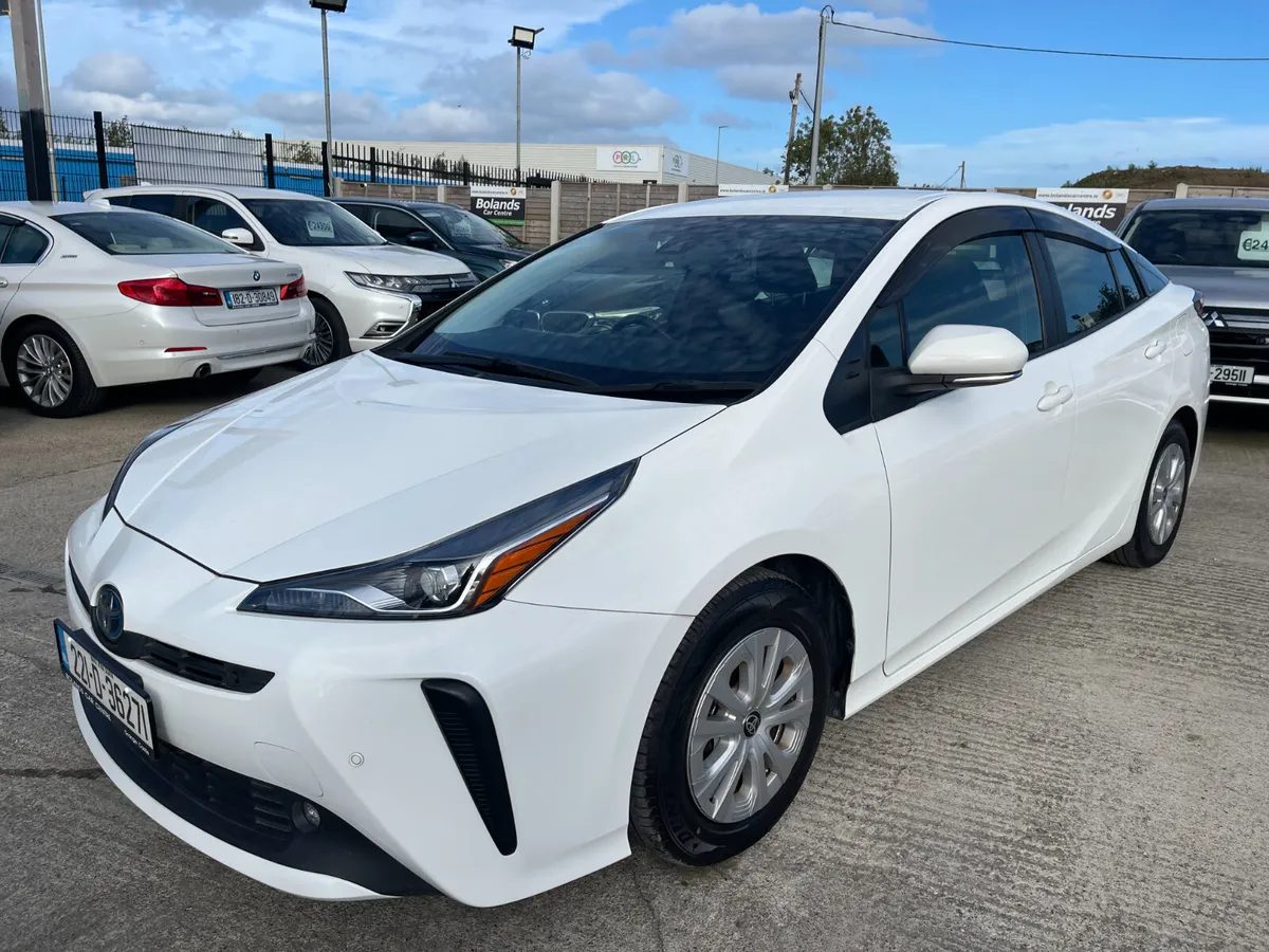 2022 Toyota Prius Hybrid 1.8 Automatic 5dr Model - Image 4