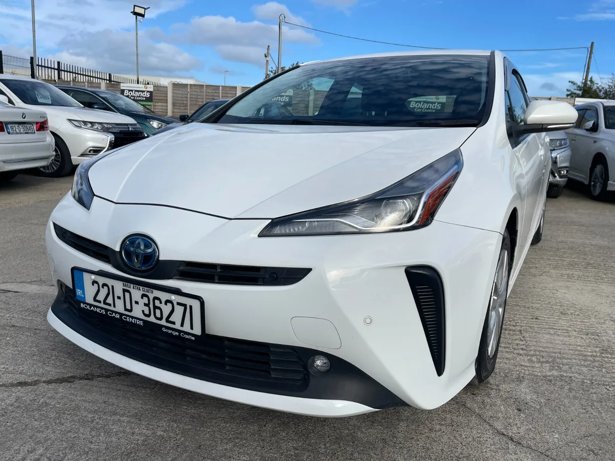 2022 Toyota Prius Hybrid 1.8 Automatic 5dr Model - Image 2