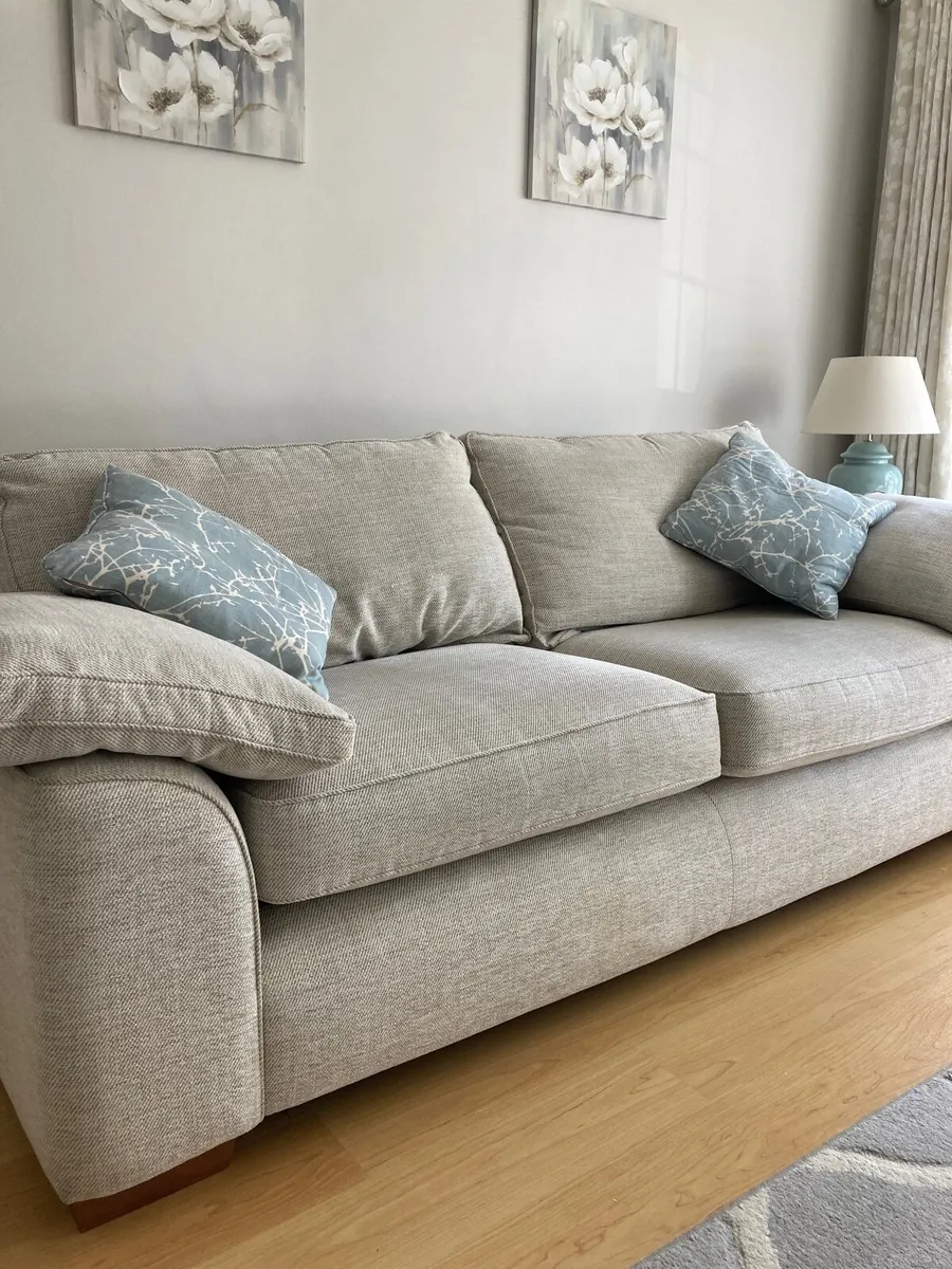 Sofas - Image 3