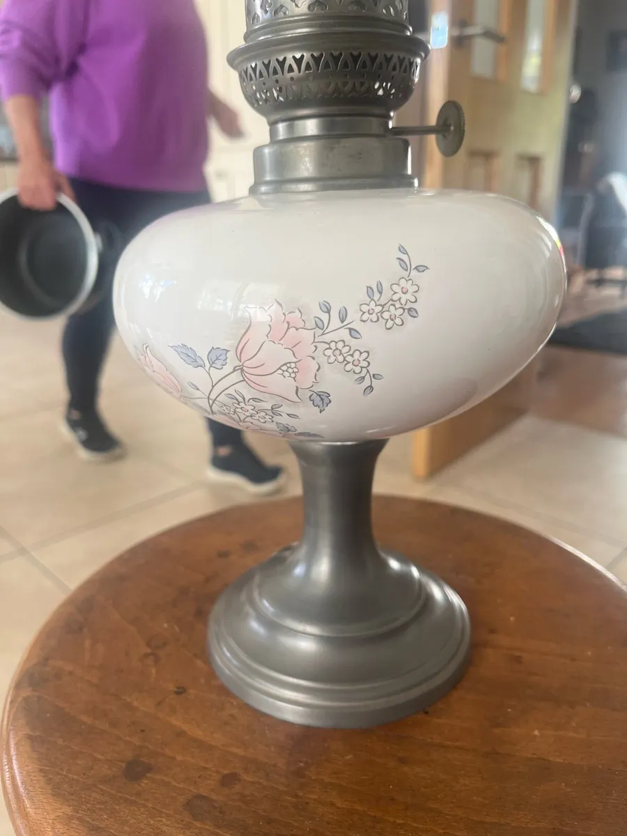 Vintage Oil Lamp - Image 2
