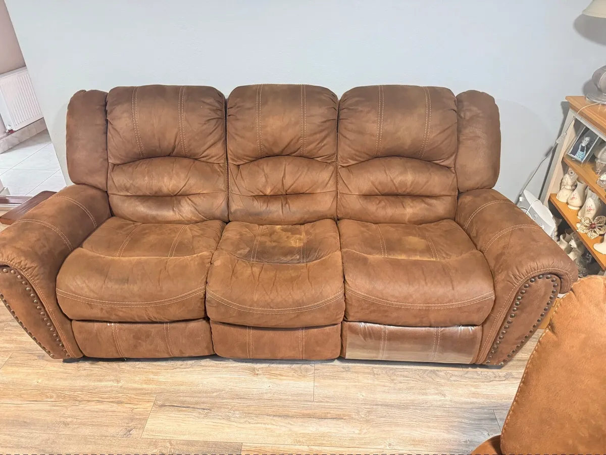 3 piece suite - Image 1