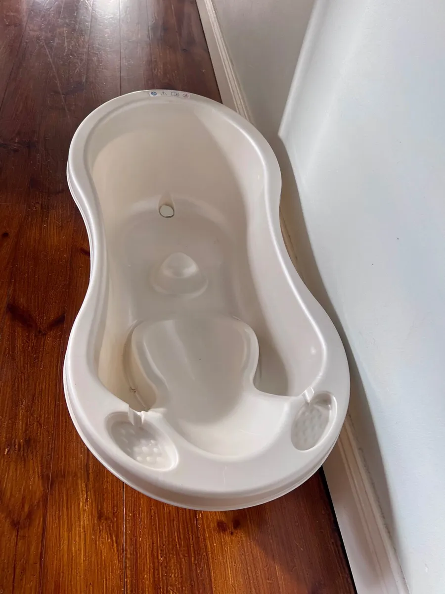 Baby bathtub - Image 1
