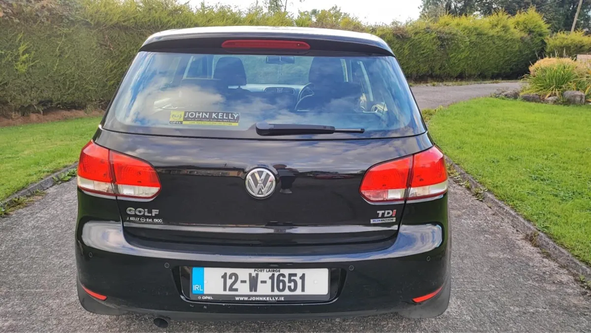 Car - Image 2