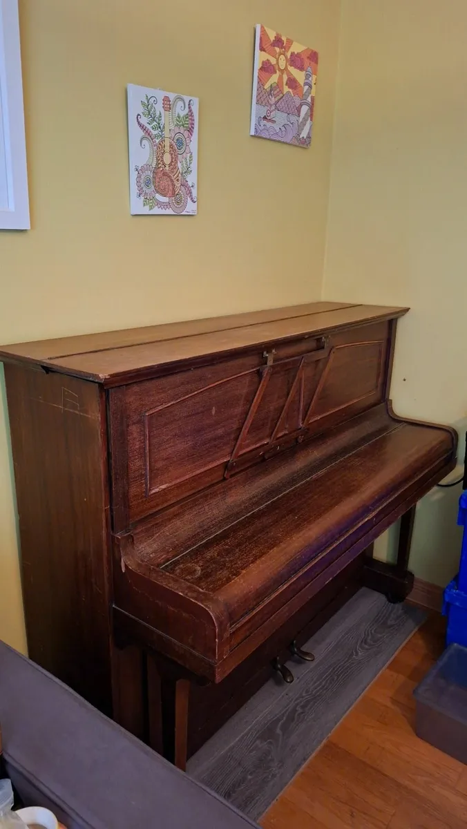 Piano - Image 3