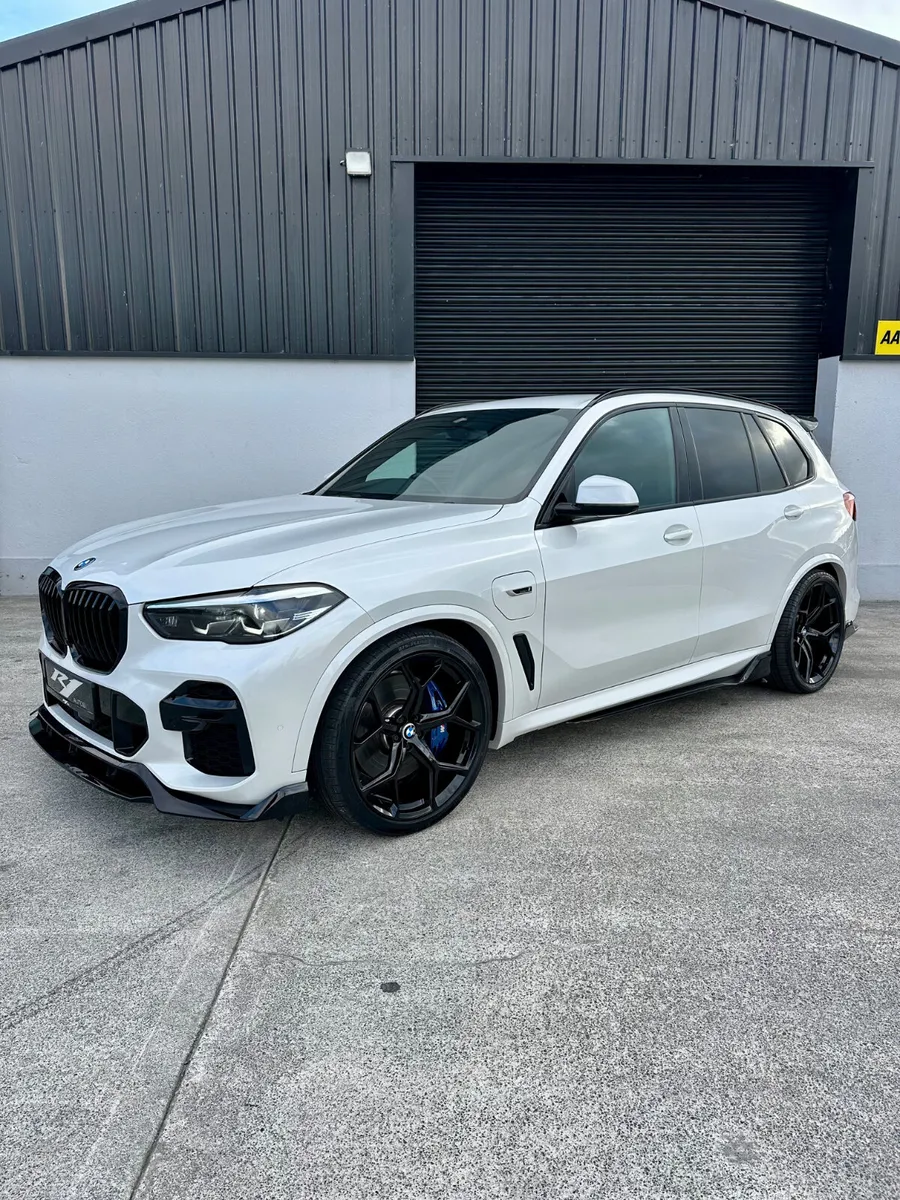 2022 BMW X5 MSPORT PRO 45E MPERFORMACE 389BHP - Image 1