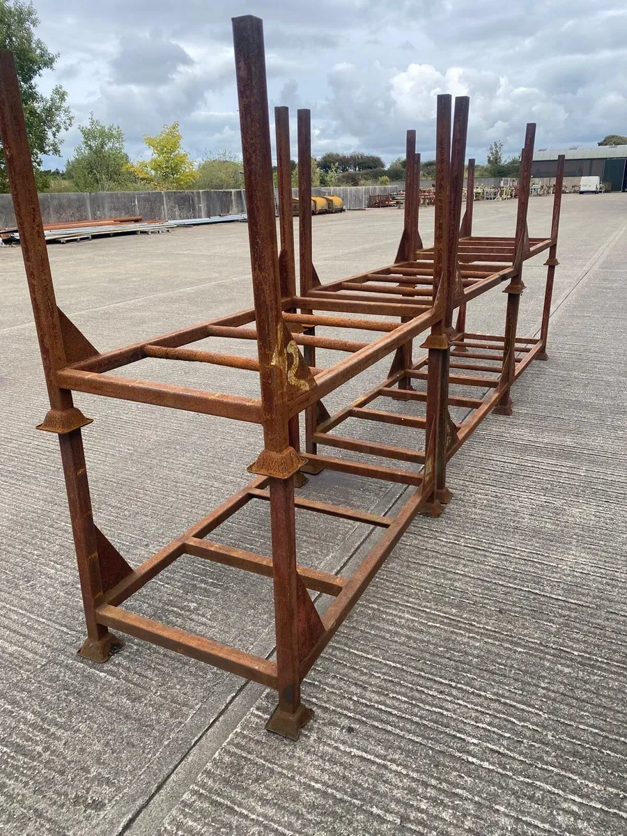 Stacking Pallets - Image 2