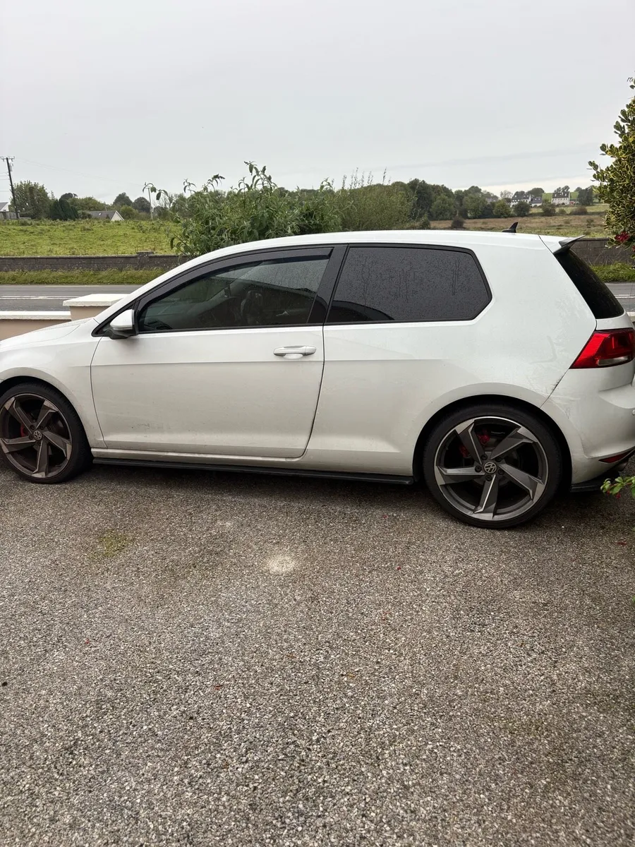 Golf van - Image 2