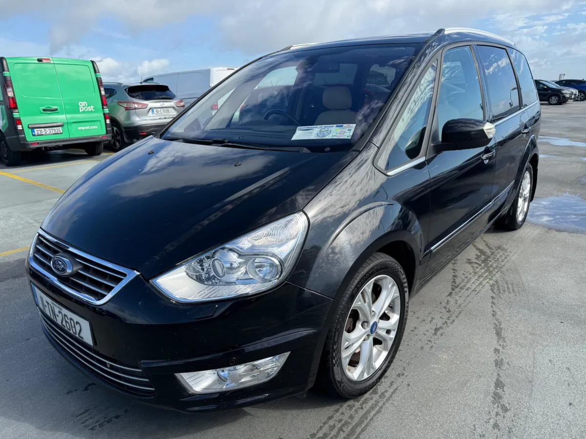 Ford Galaxy light damage Automatic - Image 1