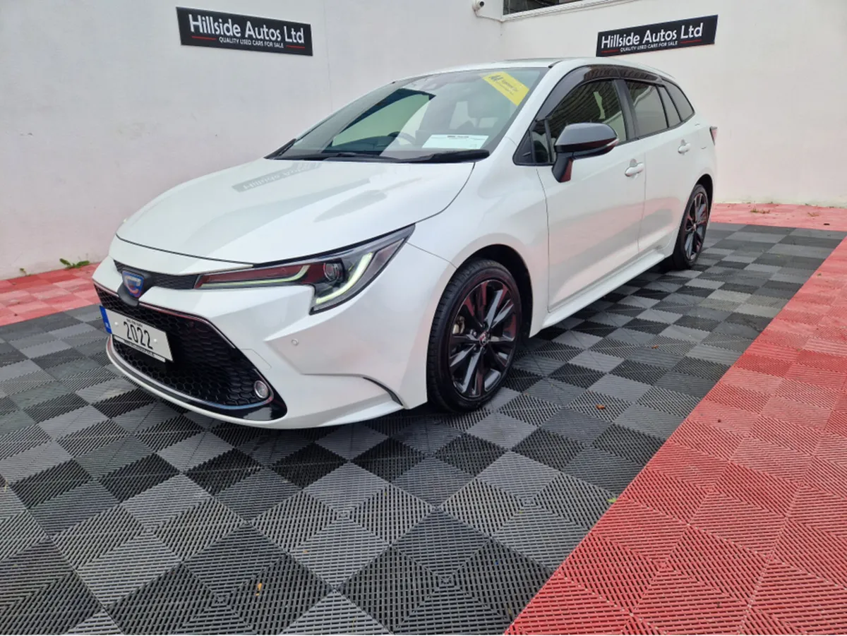 Toyota Corolla ICON TOURING HYBRID AUTOMATIC 5DR 1 - Image 3