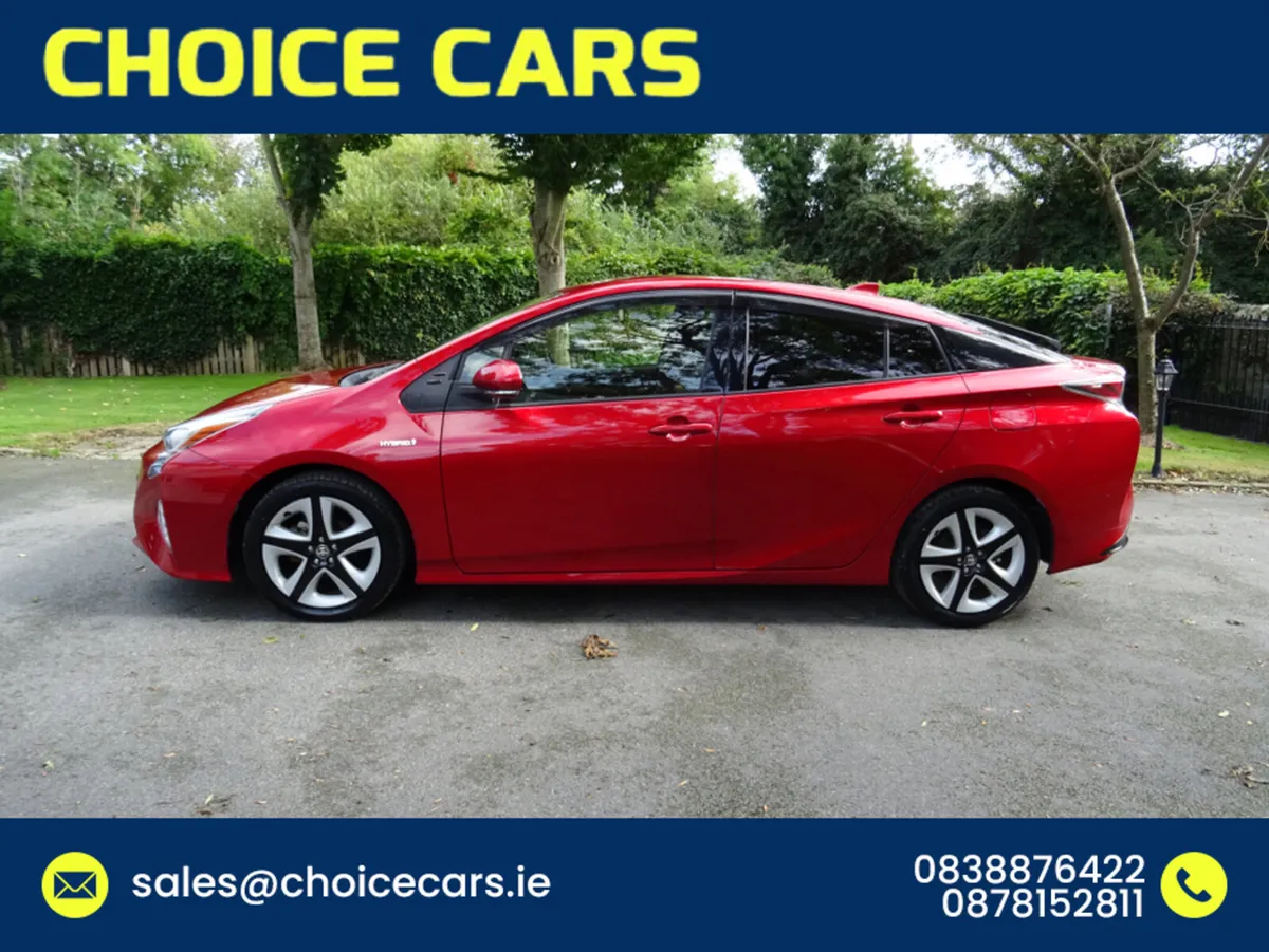 Toyota Prius 1.8 AUTO HYBRID FULL LEATHER SEATS - Image 4