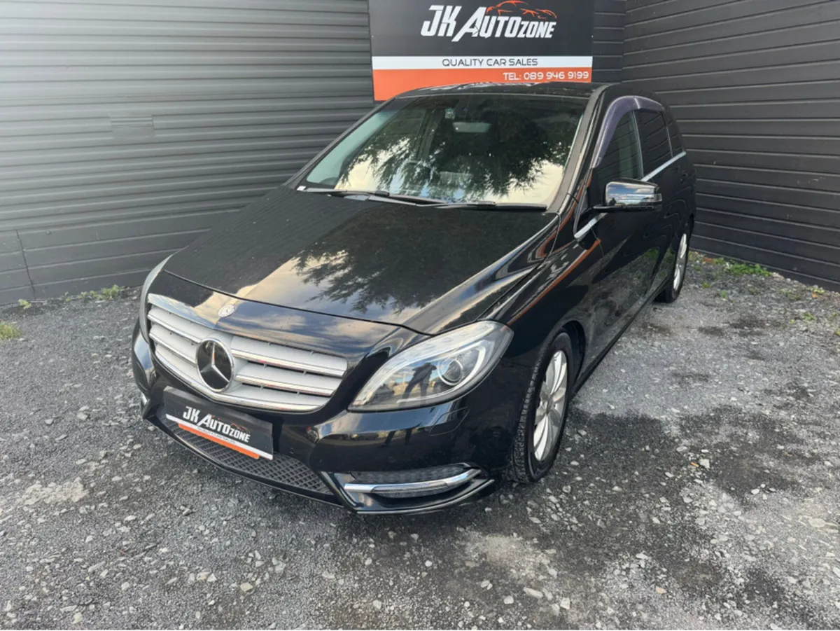 Mercedes-Benz B-Class 1.6 AUTO 5DR - Image 3