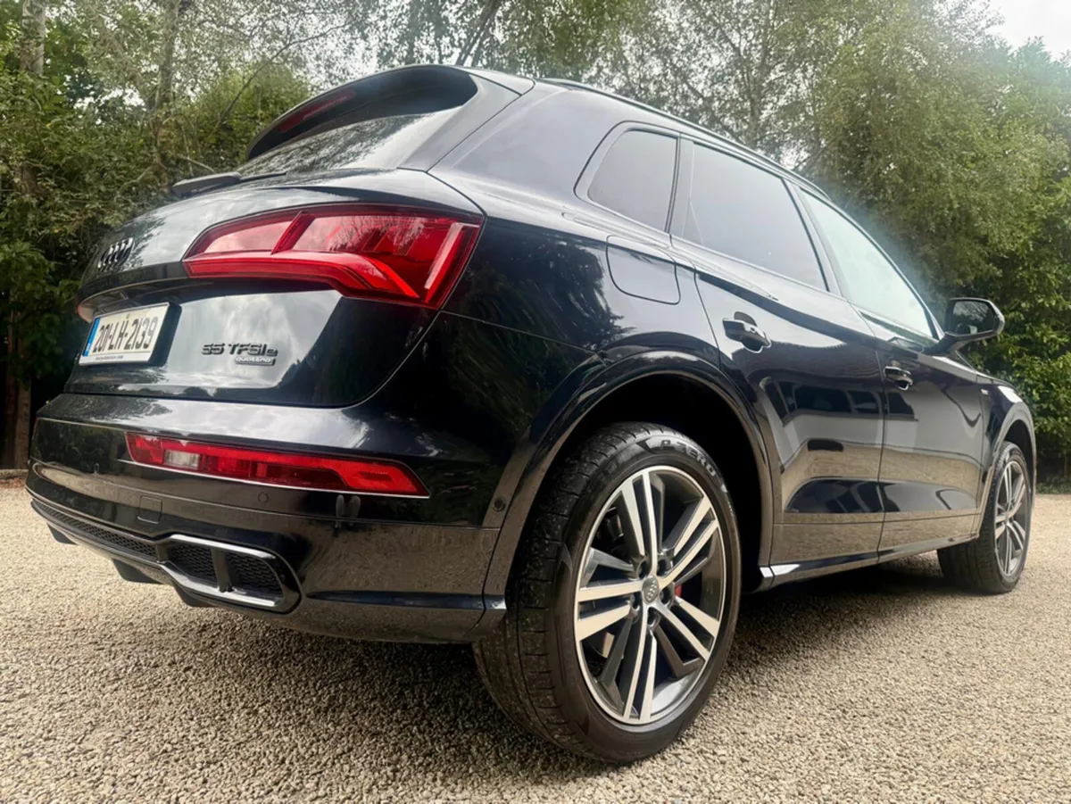 Audi Q5 2.0 55 TFSI S LINE COMPETION QUATTRO - Image 3