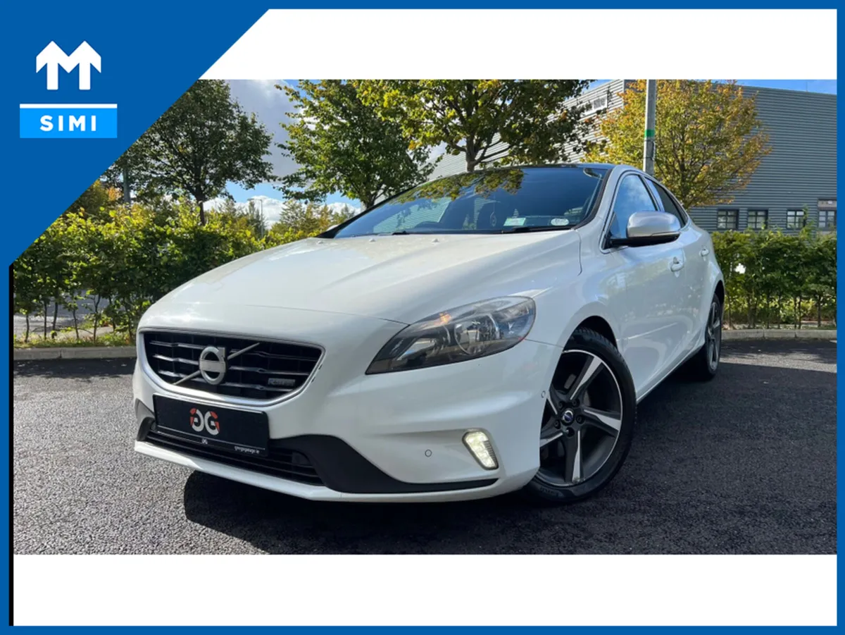 Volvo V40 D3 R-DESIGN 2.0 MANUAL *FULL SERVICE HIS - Image 1