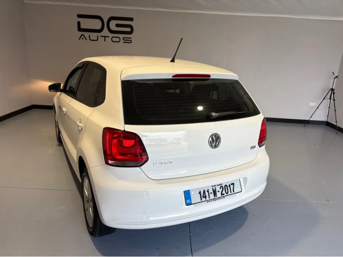 Volkswagen Polo TRENDLINE 1.2 TDI 75HP MANUAL 5SPE - Image 4