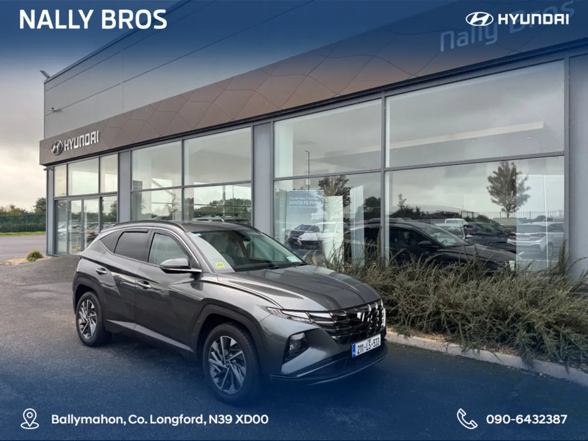 Hyundai Tucson IX35 EXECUTIVE PLUS 5DR DIESEL - Image 1