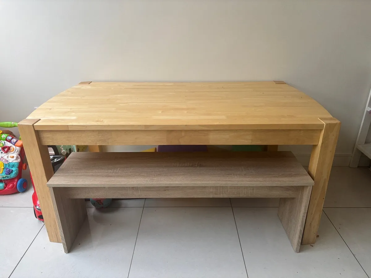 Table & bench - Image 1