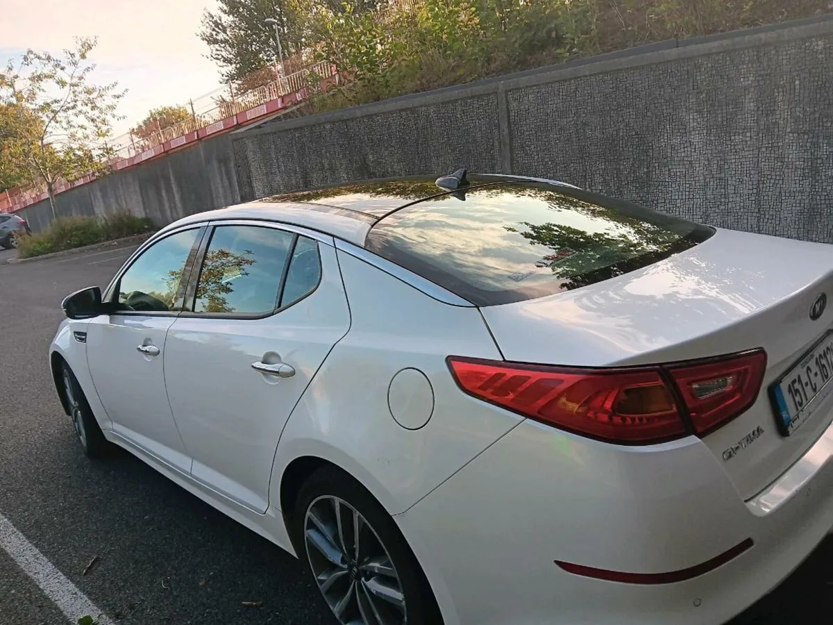Kia Optima - Image 2
