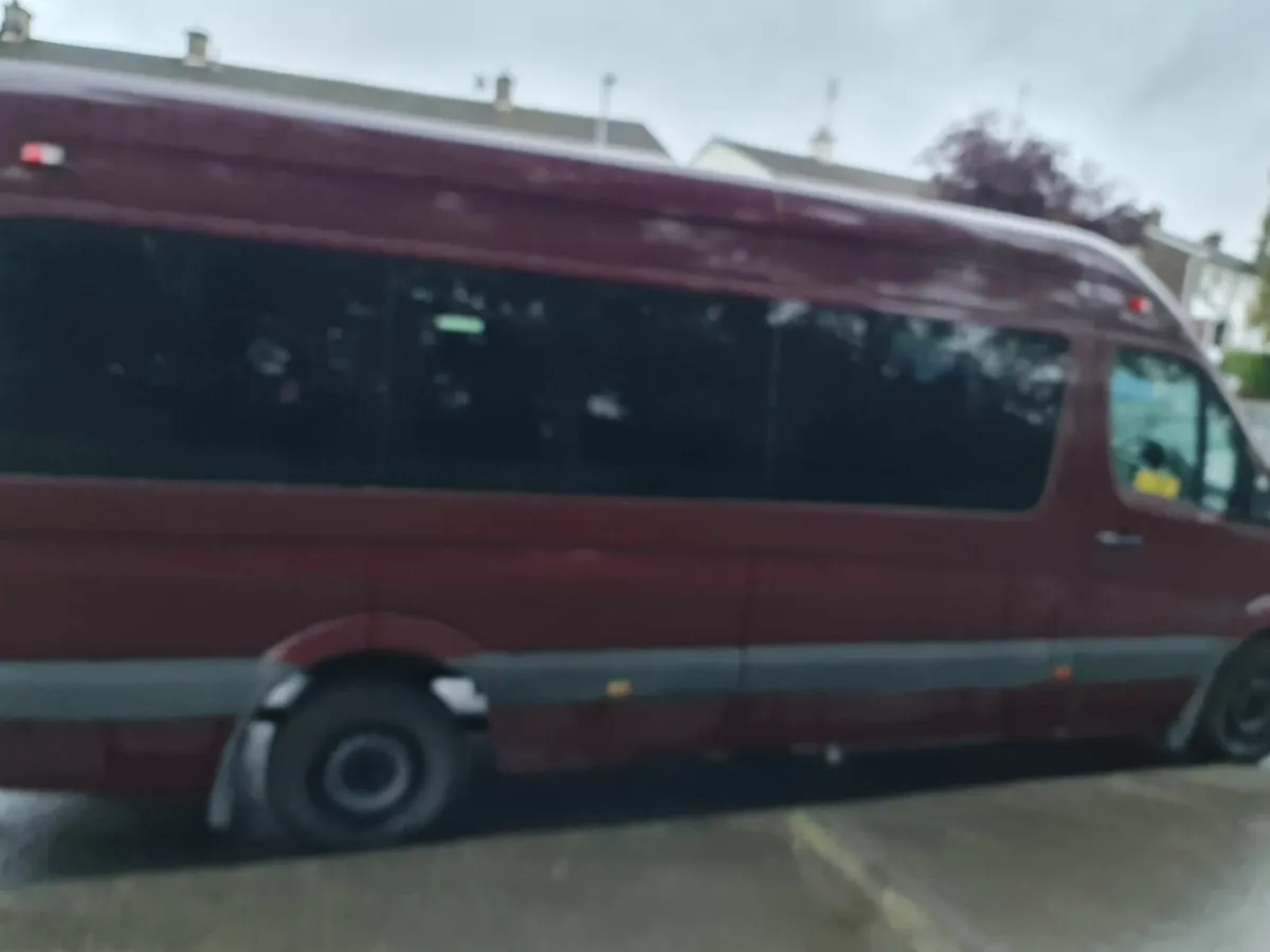 Volkswagen Crafter 2006D - Image 2