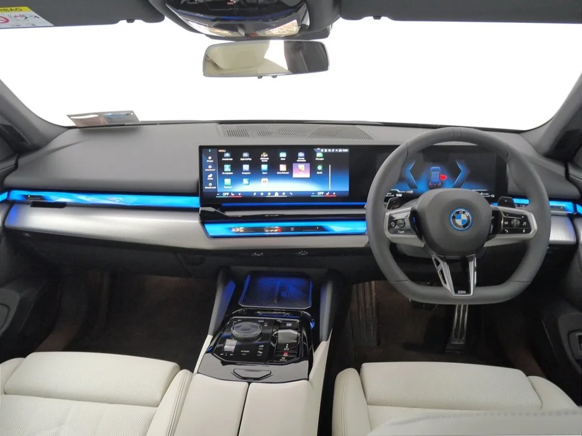 BMW 5 Series 530e M Sport Pro Saloon - Image 4