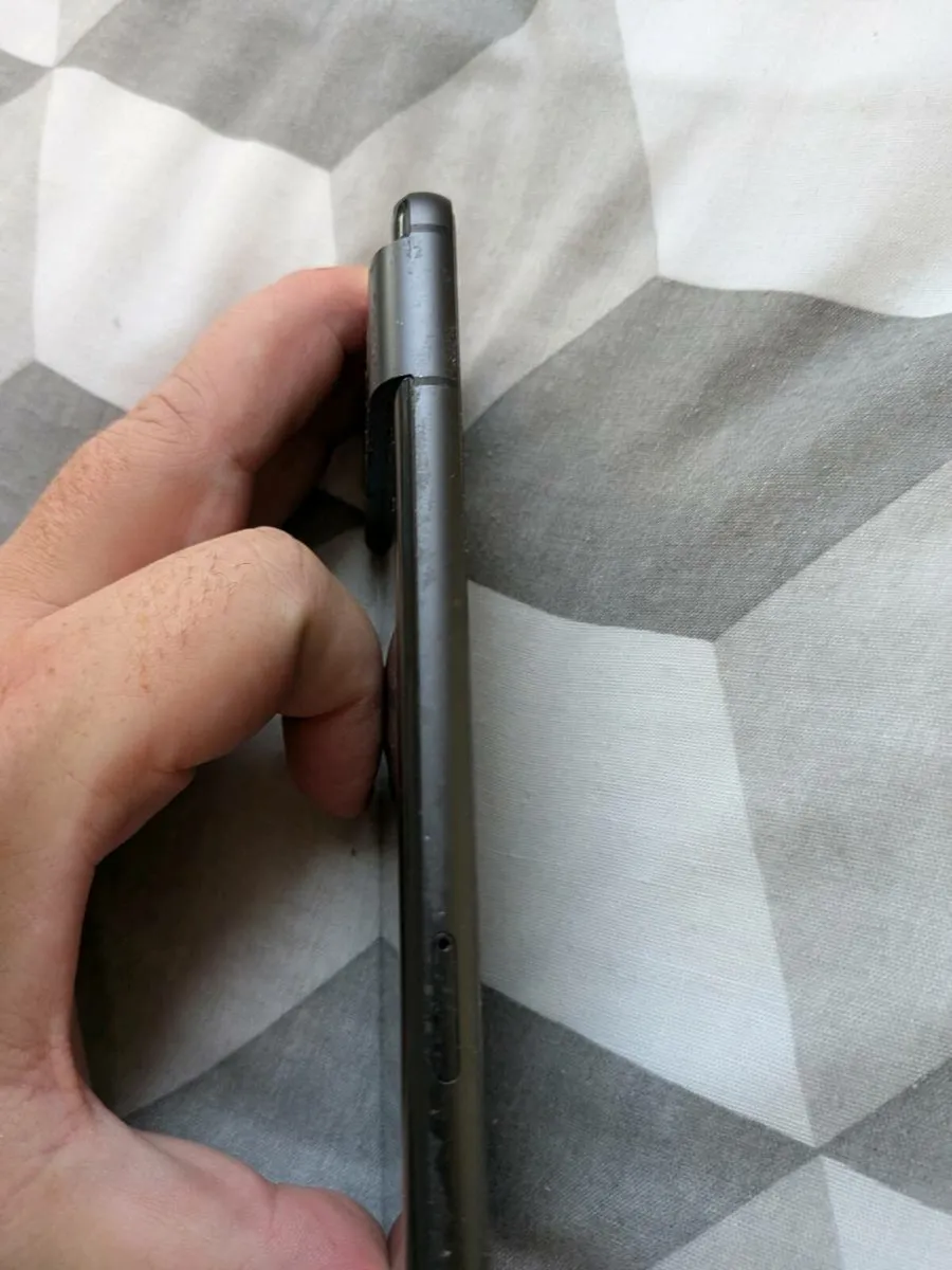 Google Pixel 8 - Image 4