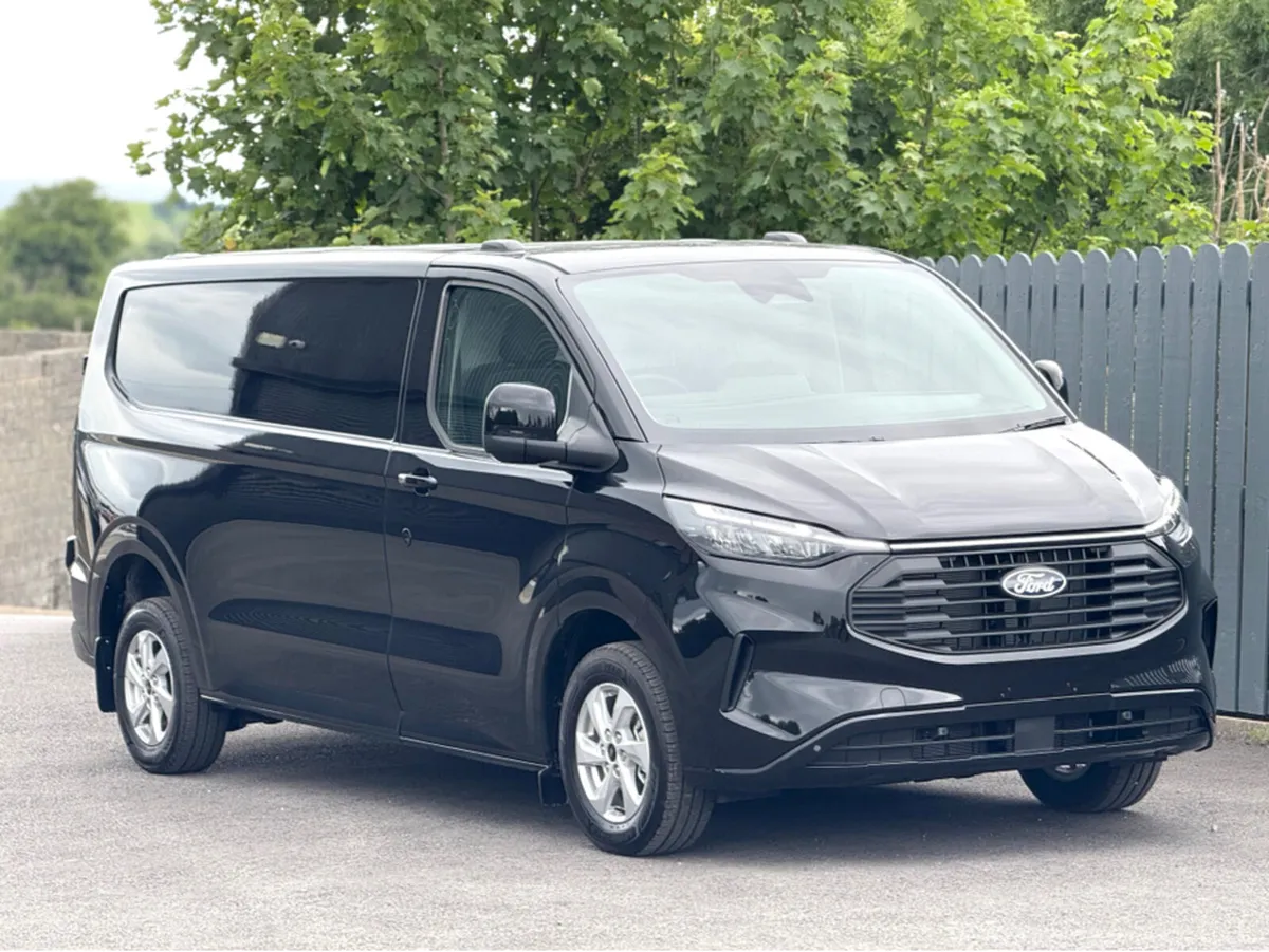 Ford Transit 2025 FORD TRANSIT CUSTOM LIMITED - Image 2