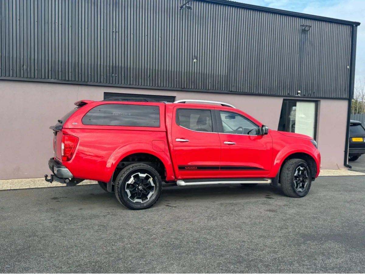 Nissan Navara 2020 Nissan Navara Tekna 2.3 Diesel - Image 2