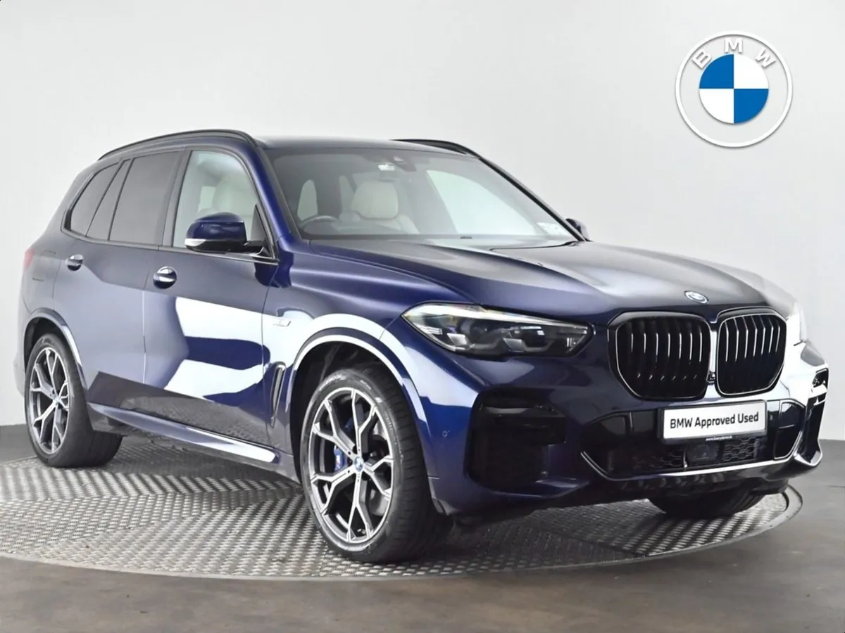 BMW X5 Xdrive45e M Sport - Image 1