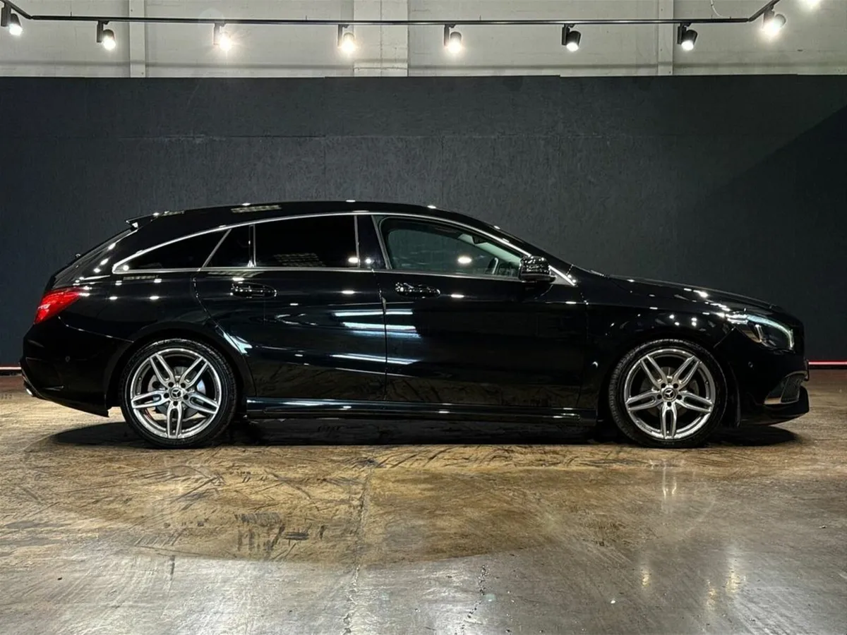 Mercedes-Benz CLA 1.6 AUTOMATIC CLA 180 - SHOOTING - Image 3