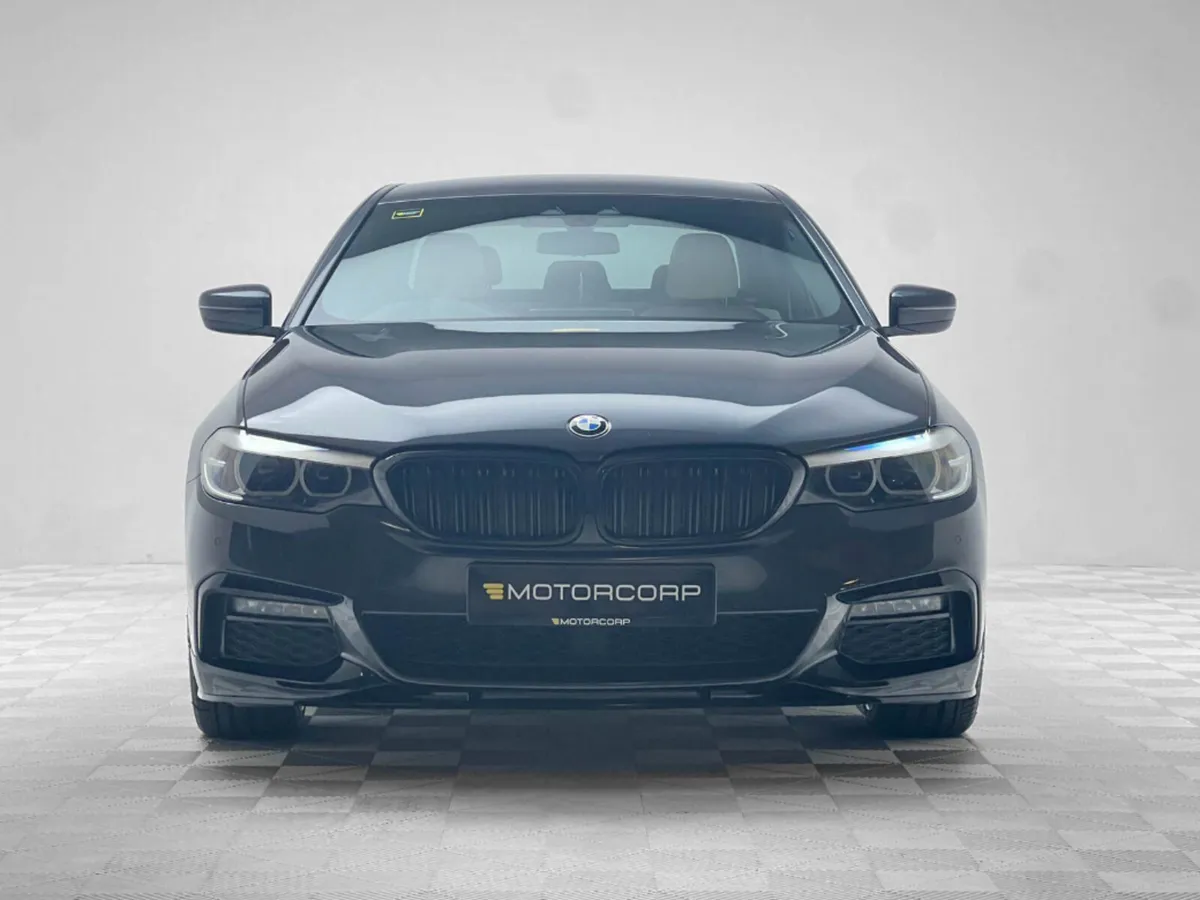 BMW 5-Series 520D M SPORT - Image 2