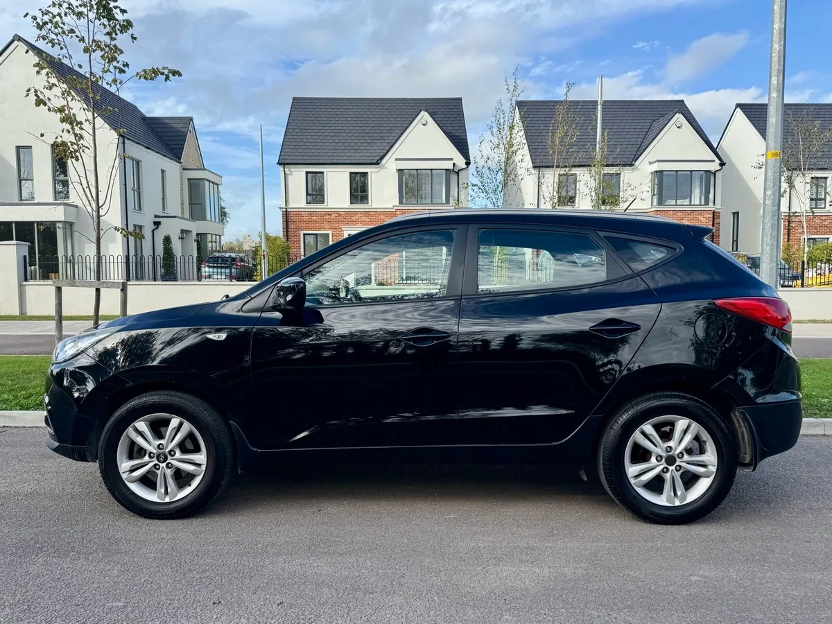 Hyundai IX35 - NEW NCT - TAX - - Image 4