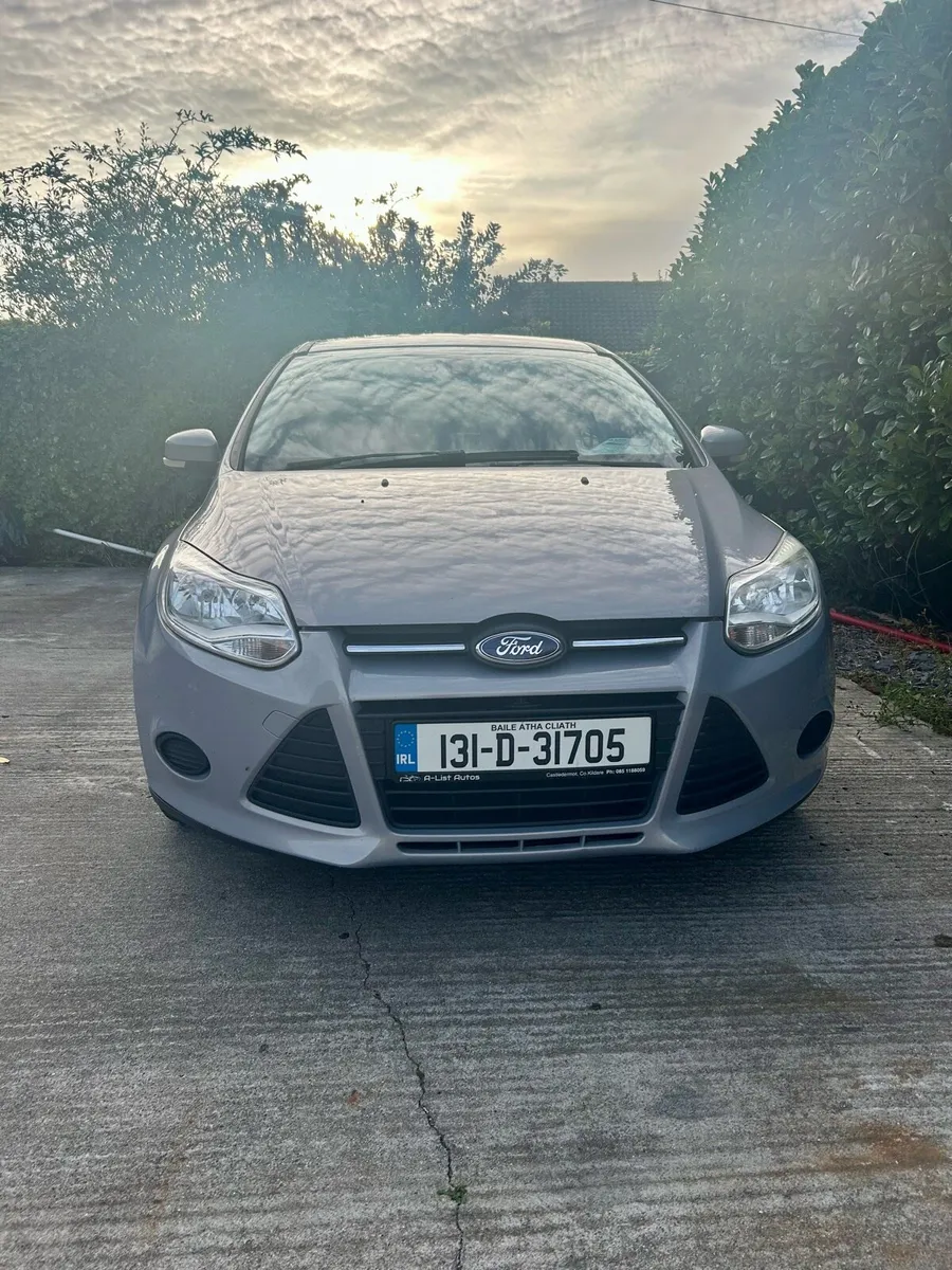 2013 Ford Focus NEW NCT 09/26 - Image 2