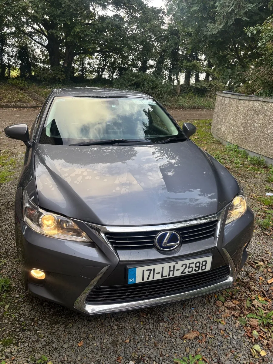 Lexus CT 2017 - Image 1