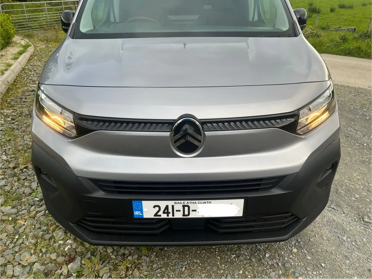 241 Citroen Berlingo Driver - Image 3