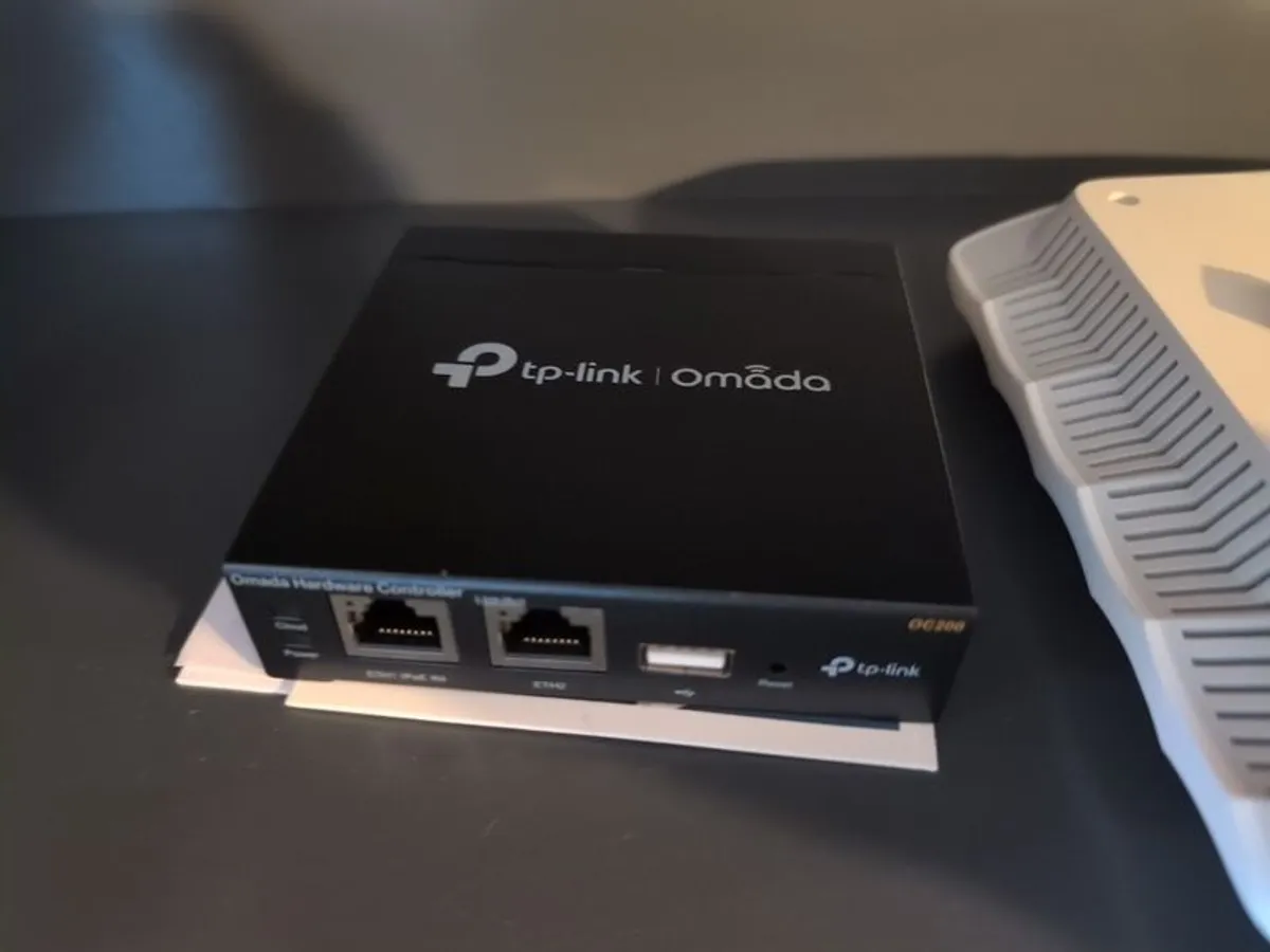 TP-Link Omada commercial wifi mesh system - Image 2