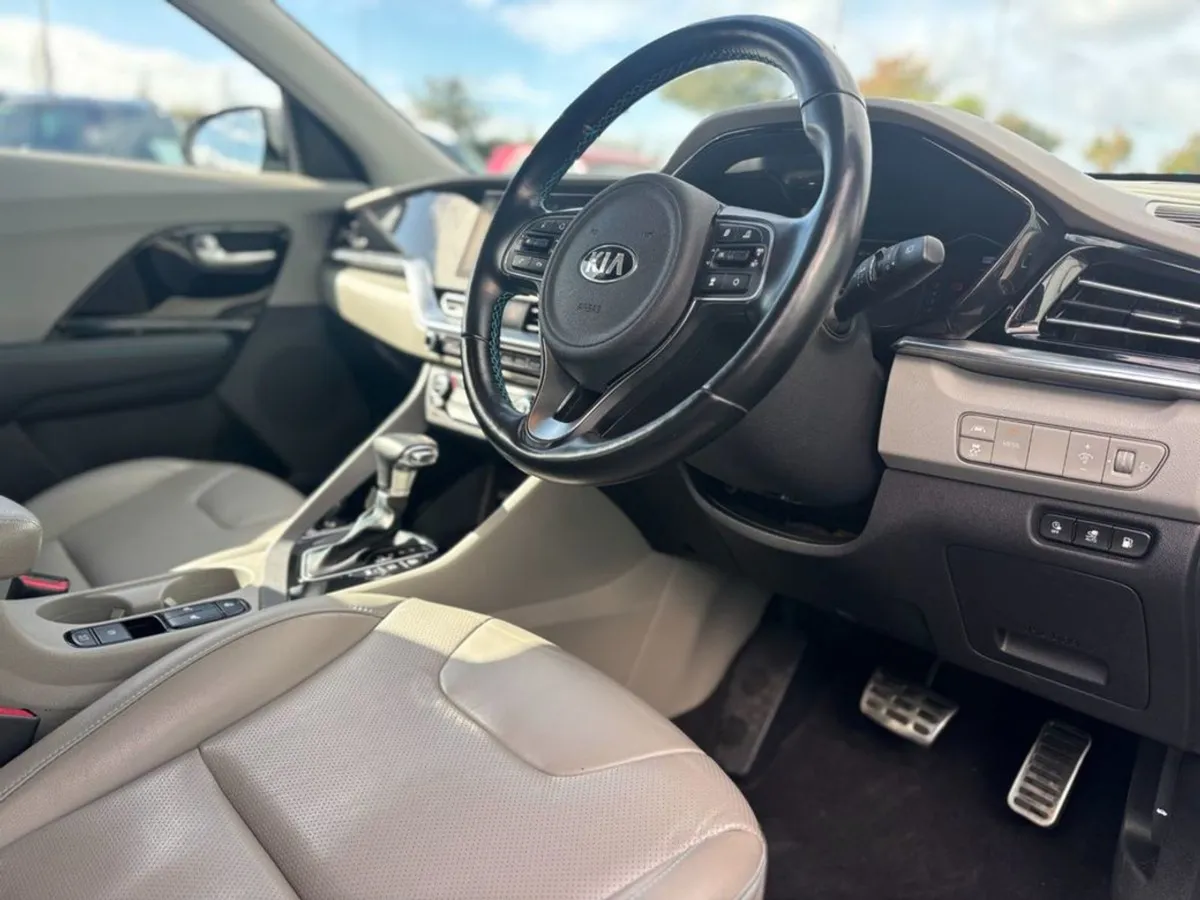 Kia Niro 1.6 Plug in Hybrid - Image 2