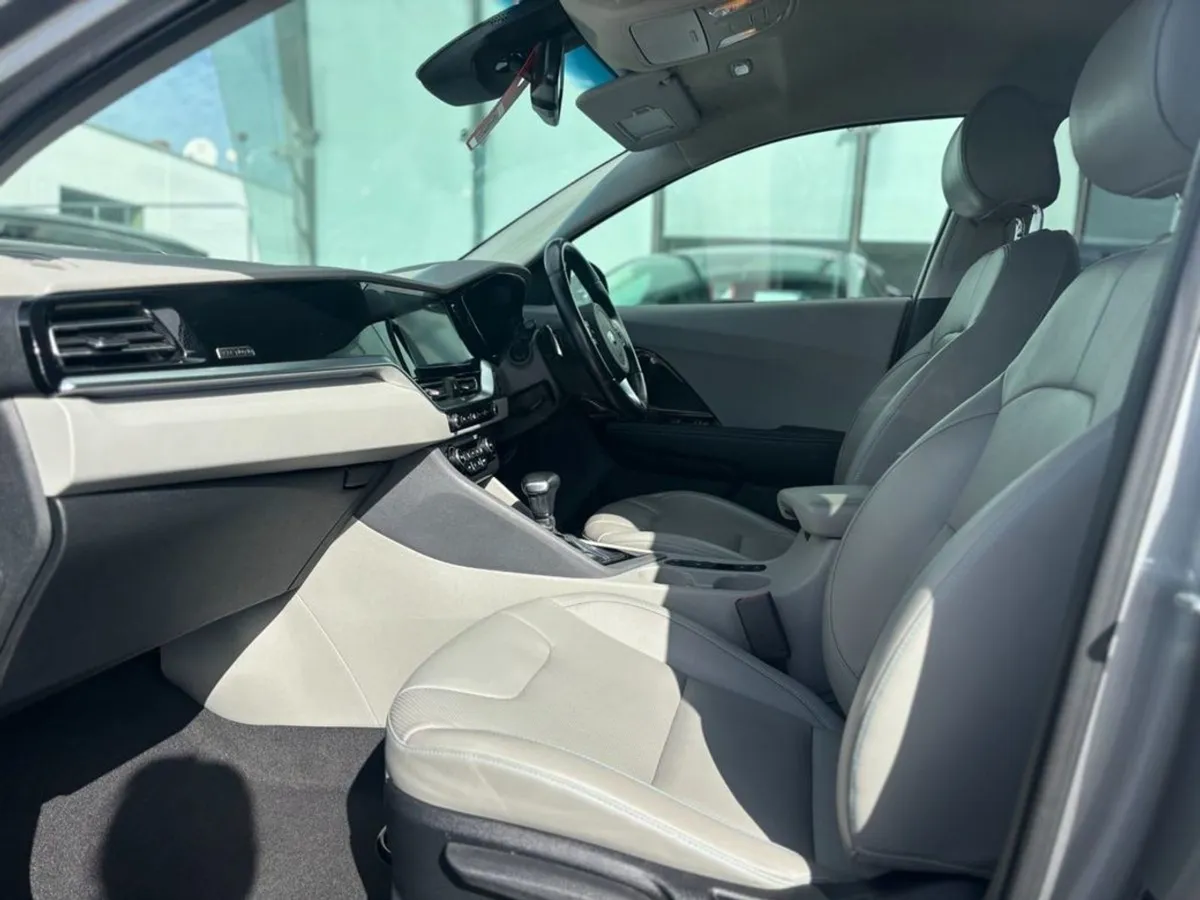 Kia Niro 1.6 Plug in Hybrid - Image 4