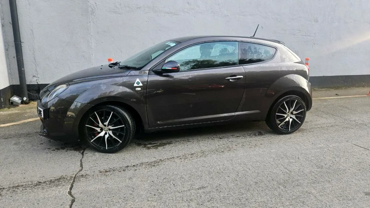 Alfa Romeo Mito Qv Automatic / Tct gearbox - Image 4